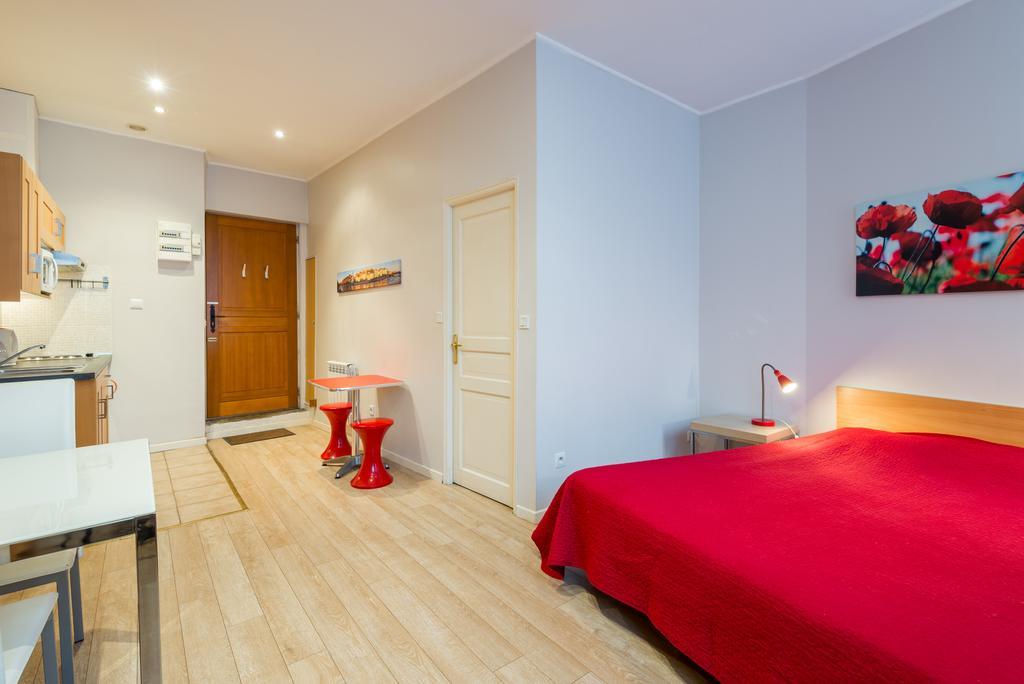 Les Studios De La Place Lyon Bilik gambar
