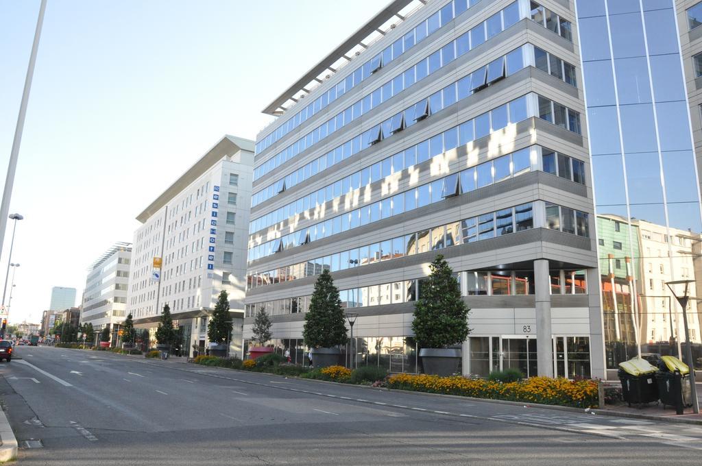 Les Studios De La Place Lyon Luaran gambar