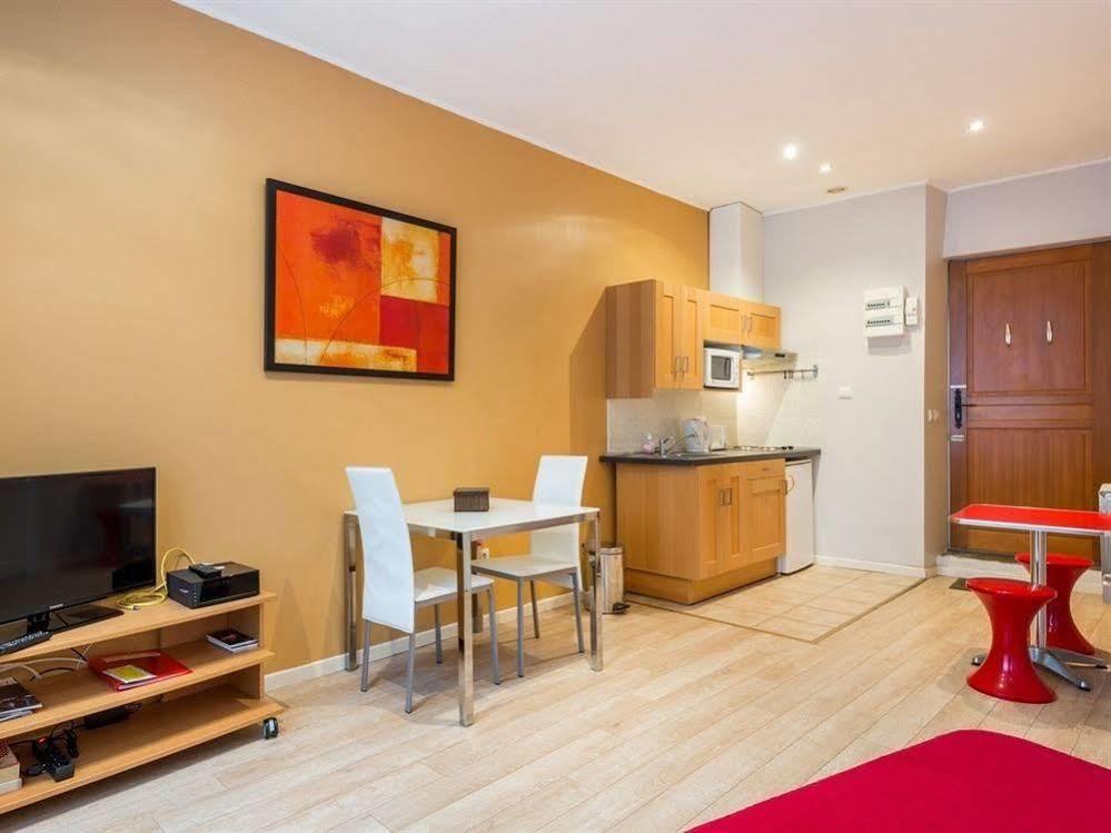 Les Studios De La Place Lyon Luaran gambar